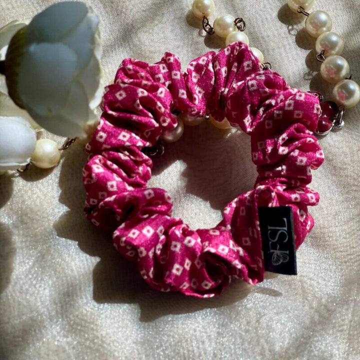 Sakura cotton silk scrunchie by FSL&CO, fabric detail