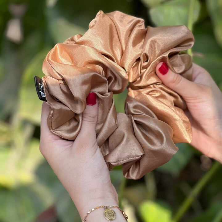 Handmade Vana silk scrunchie by FSL&CO