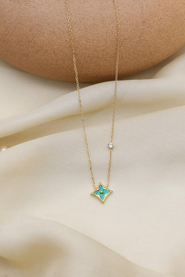 Emerald Clover Necklace by FSL&CO, alternate view